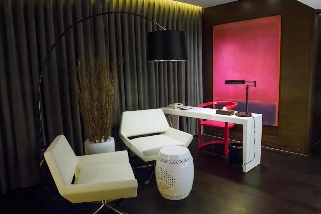 Jin Jiang Da Hua Hotel Shanghai 3*,  China